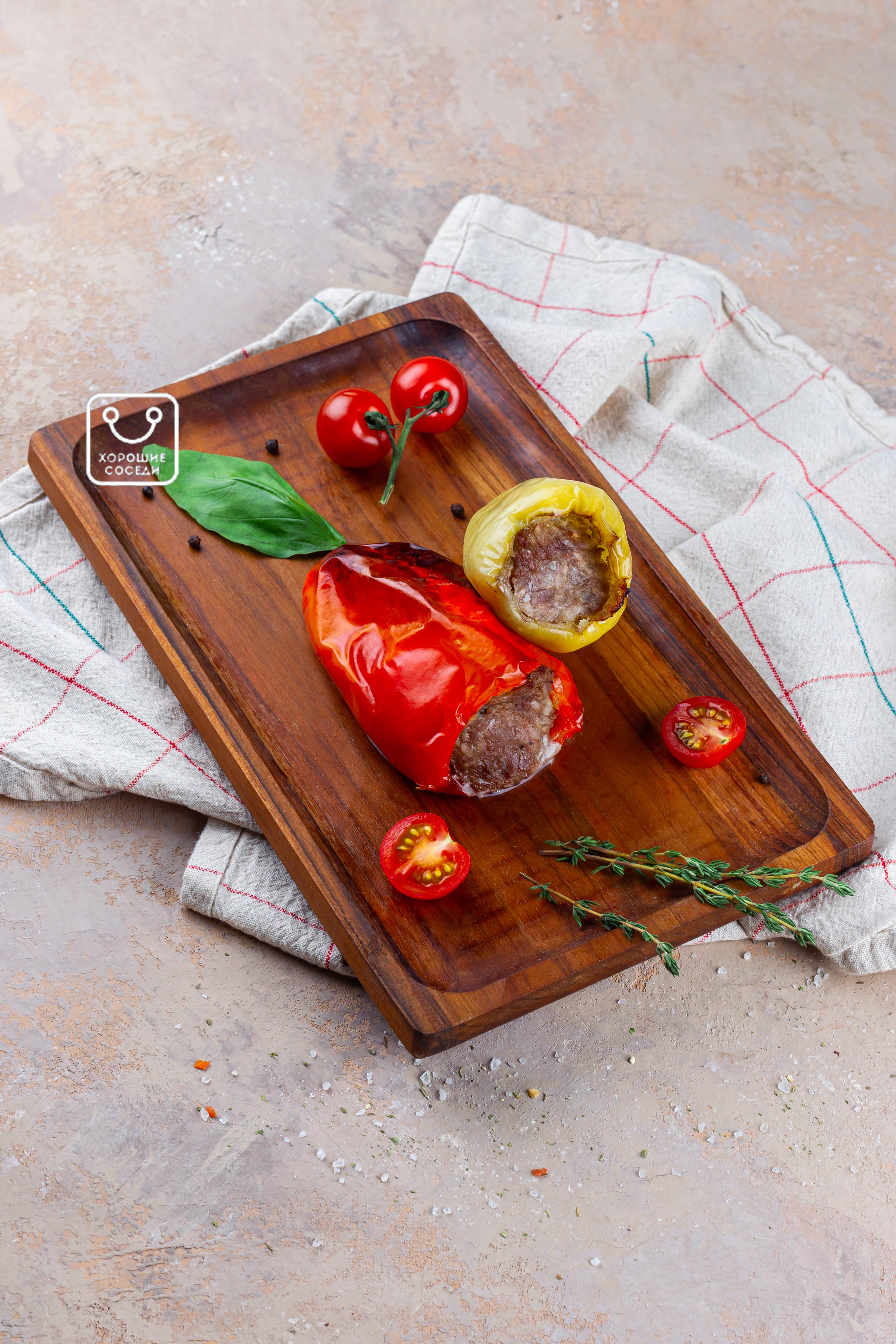 Перцы фаршированные со свининой и говядиной